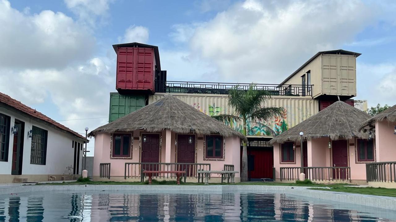 The Village Resort Kodāe Exterior foto